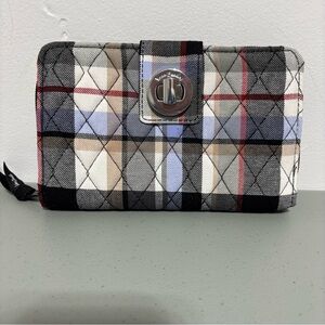 Vera Bradley RFID Turnlock Wallet Perfectly Plaid NWT NEW